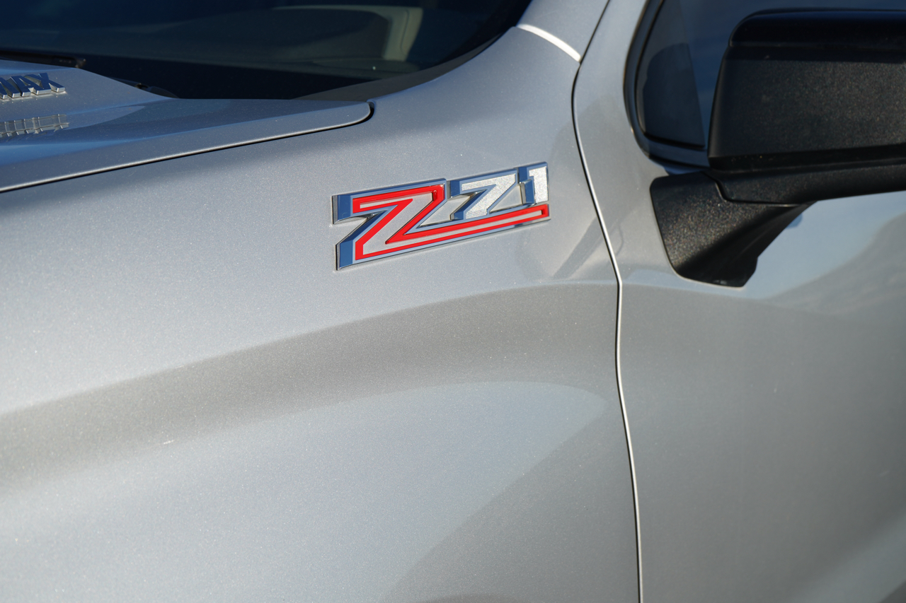 Chevrolet Silverado 1500 4WD Crew Cab 147" RST 2022