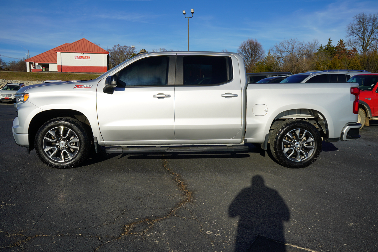 Chevrolet Silverado 1500 4WD Crew Cab 147" RST 2022