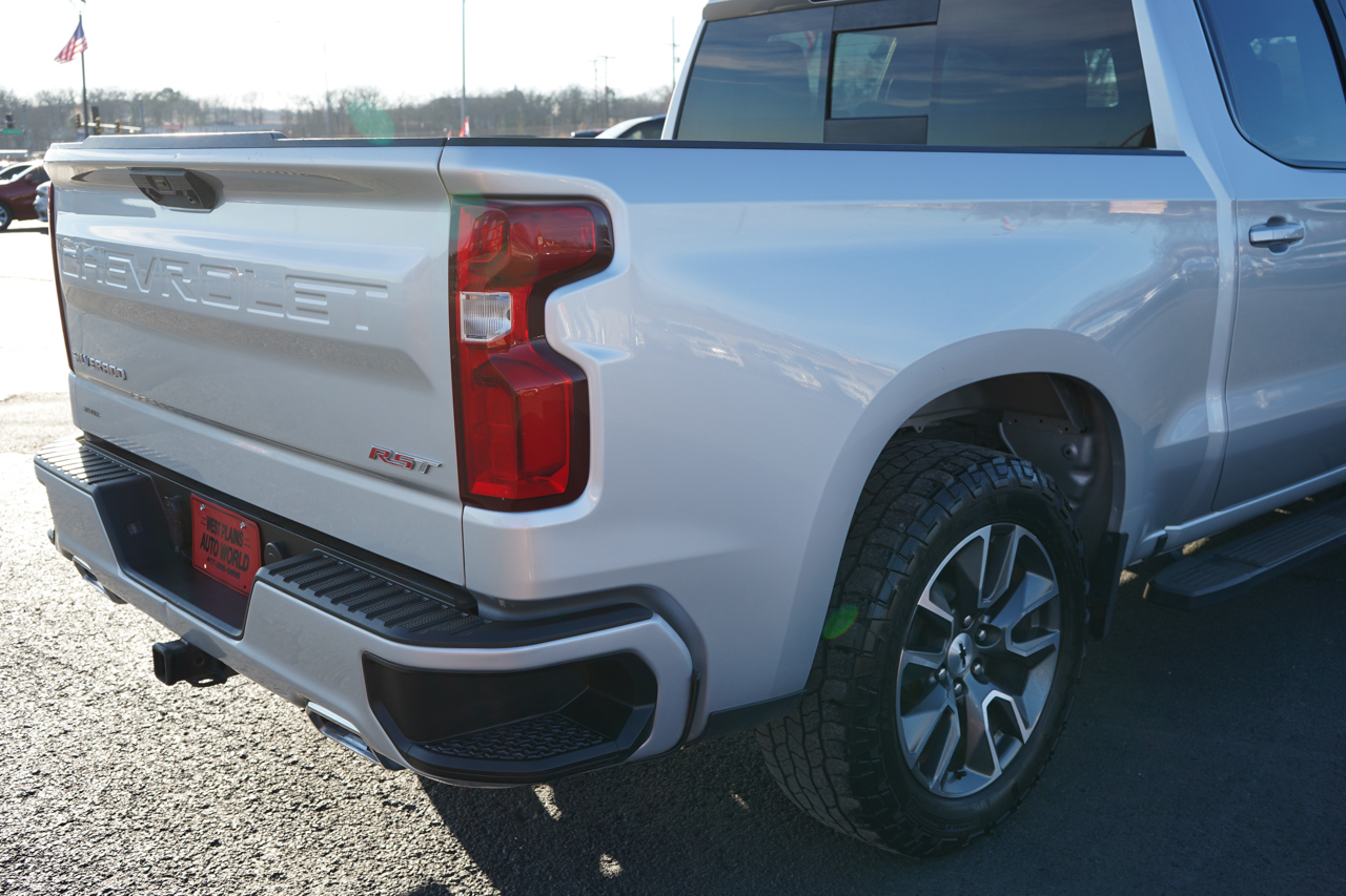 Chevrolet Silverado 1500 4WD Crew Cab 147" RST 2022