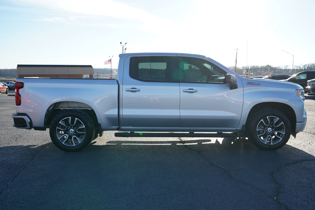 Chevrolet Silverado 1500 4WD Crew Cab 147" RST 2022