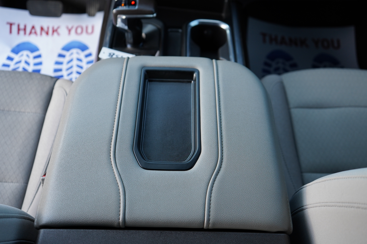 Chevrolet Silverado 1500 4WD Crew Cab 147" RST 2022