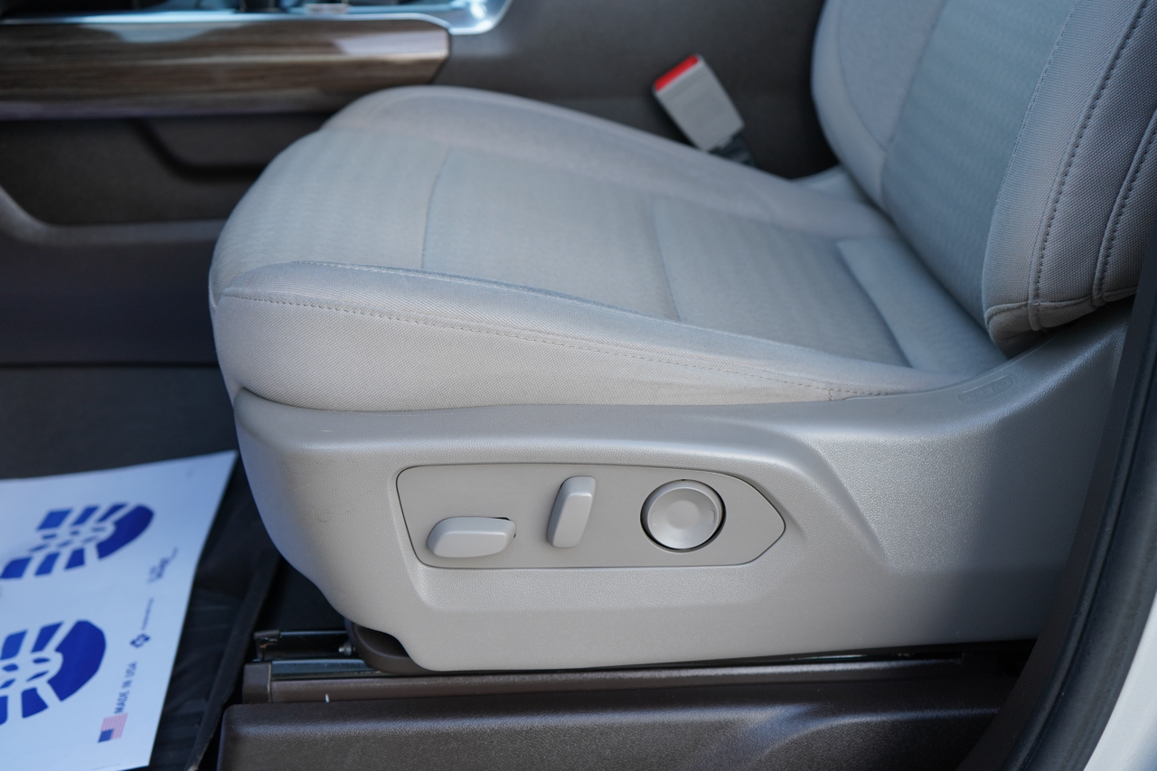 Chevrolet Silverado 1500 4WD Crew Cab 147" RST 2022