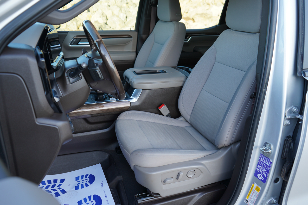 Chevrolet Silverado 1500 4WD Crew Cab 147" RST 2022