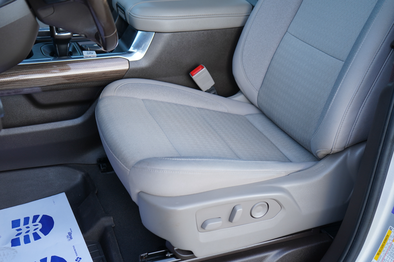 Chevrolet Silverado 1500 4WD Crew Cab 147" RST 2022