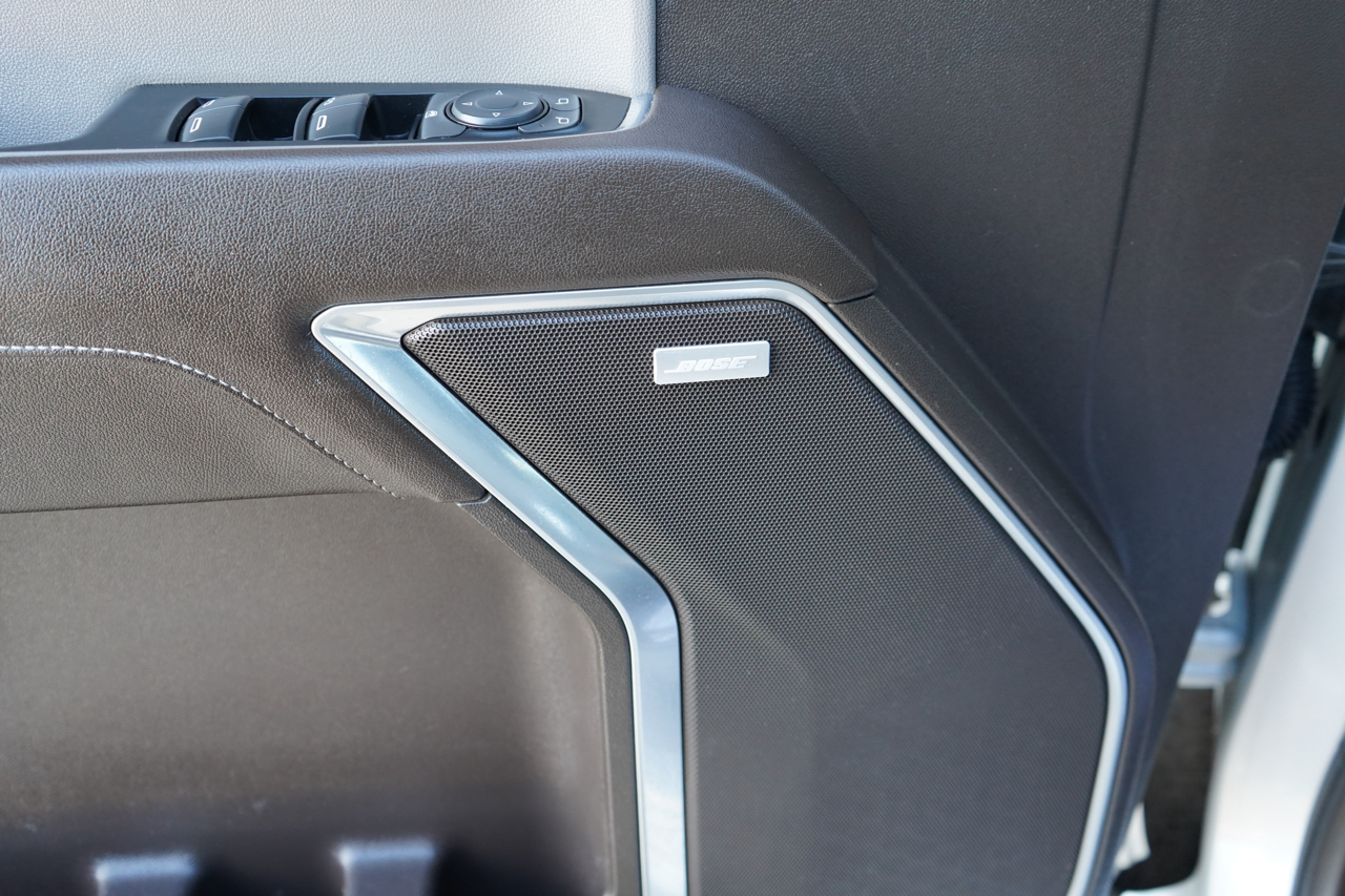 Chevrolet Silverado 1500 4WD Crew Cab 147" RST 2022