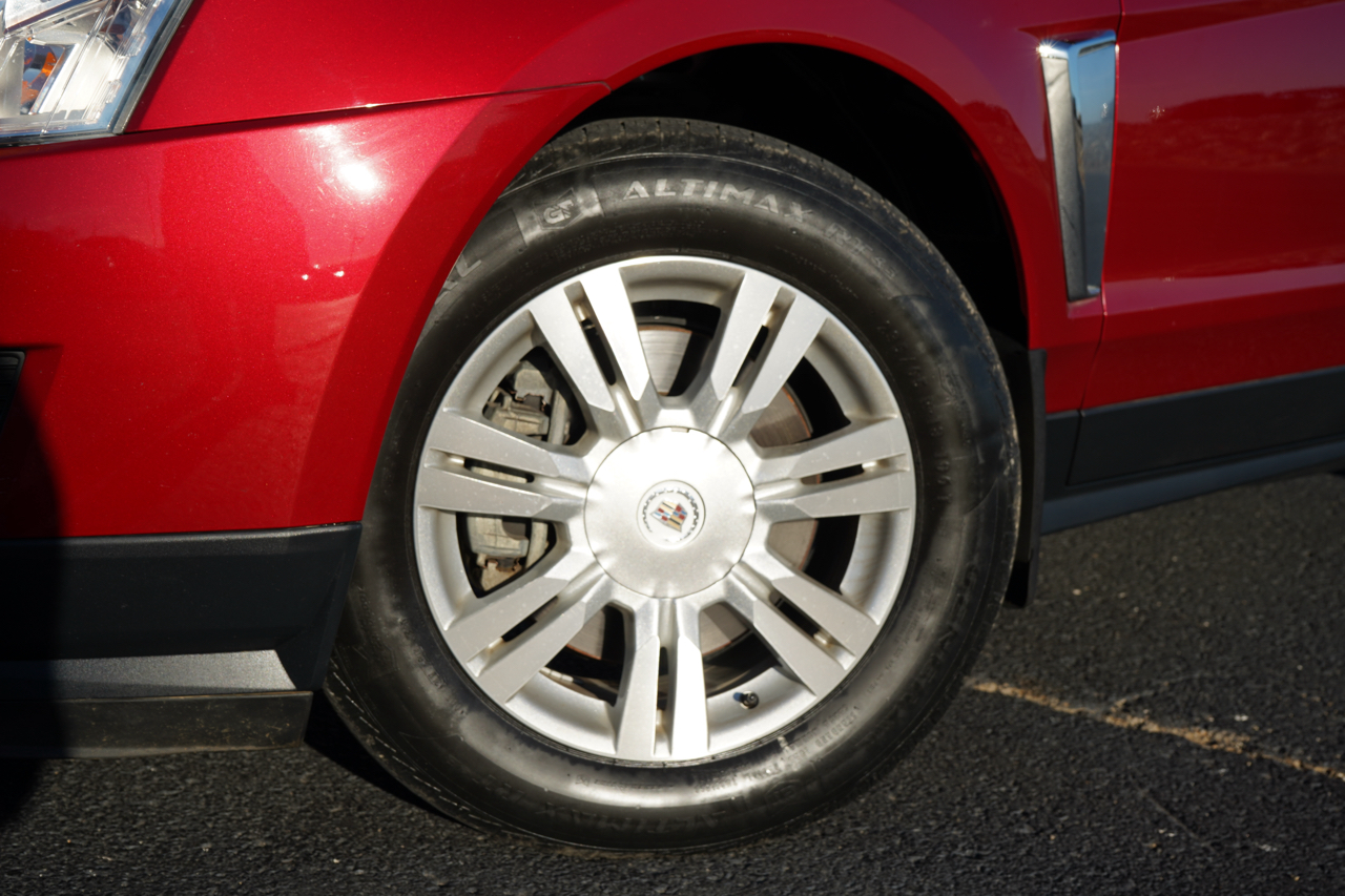 Cadillac SRX FWD 4dr Luxury Collection 2016