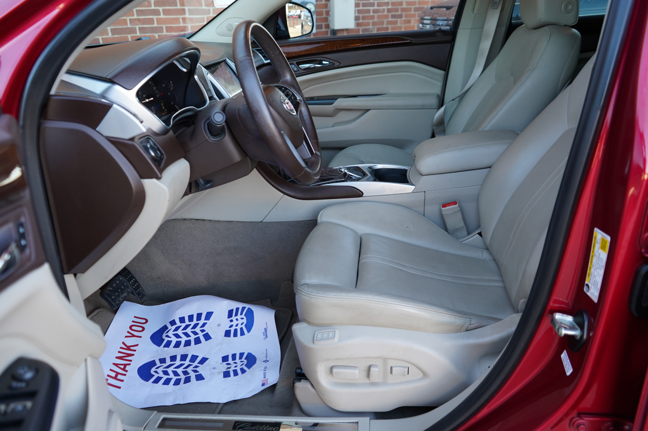 Cadillac SRX FWD 4dr Luxury Collection 2016