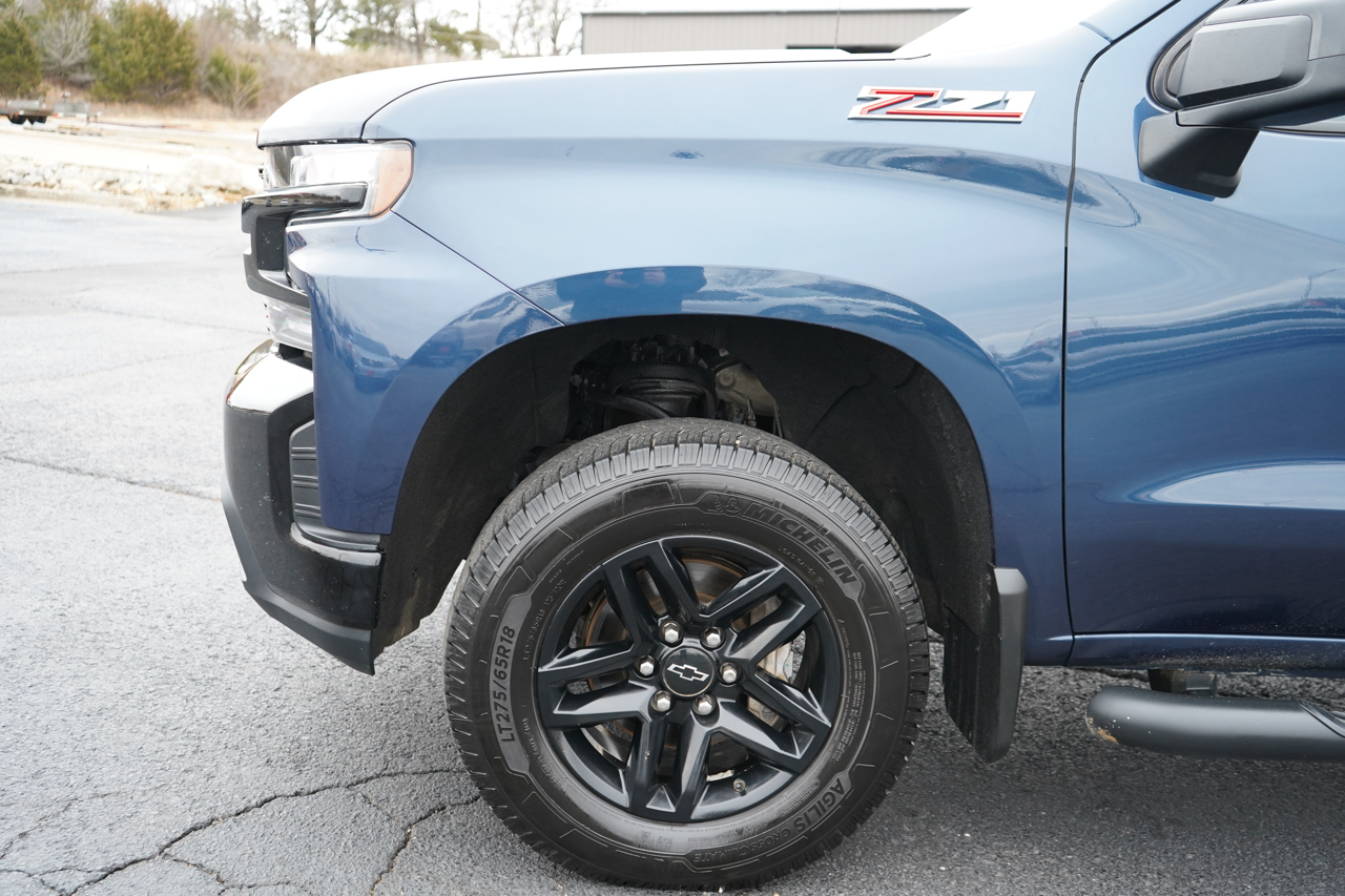 Chevrolet Silverado 1500 4WD Crew Cab 147" LT Trail Boss 2020