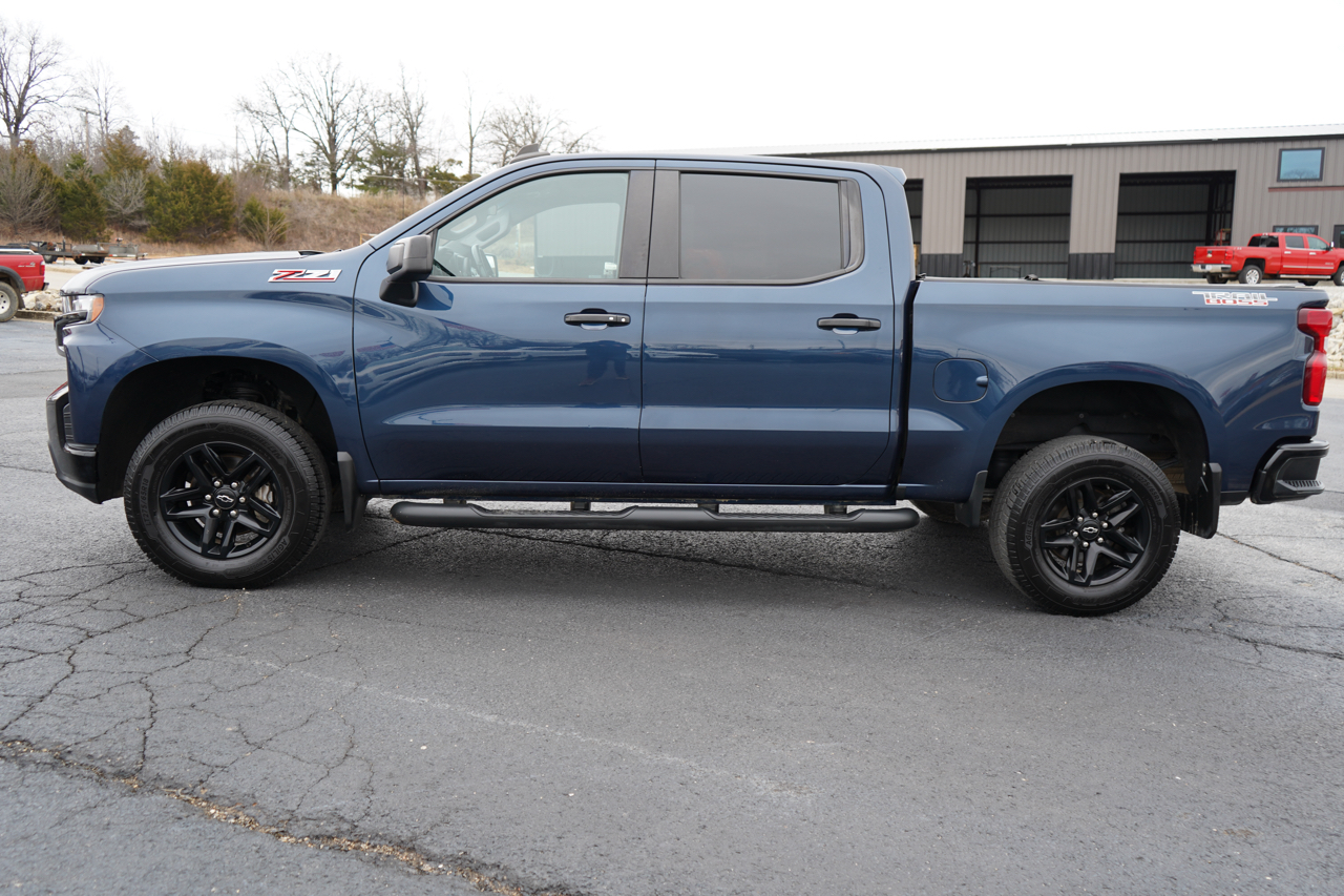 Chevrolet Silverado 1500 4WD Crew Cab 147" LT Trail Boss 2020
