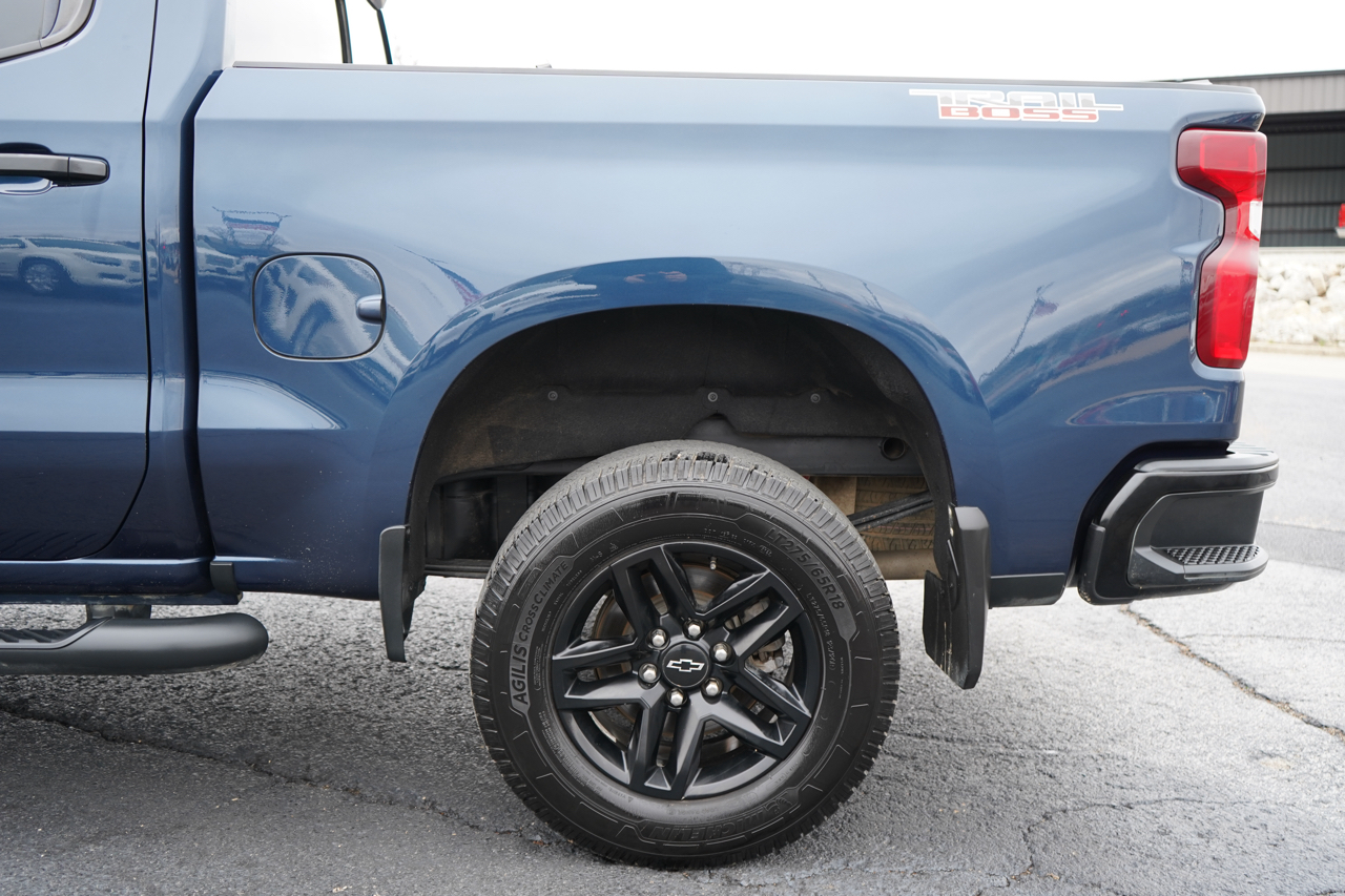Chevrolet Silverado 1500 4WD Crew Cab 147" LT Trail Boss 2020