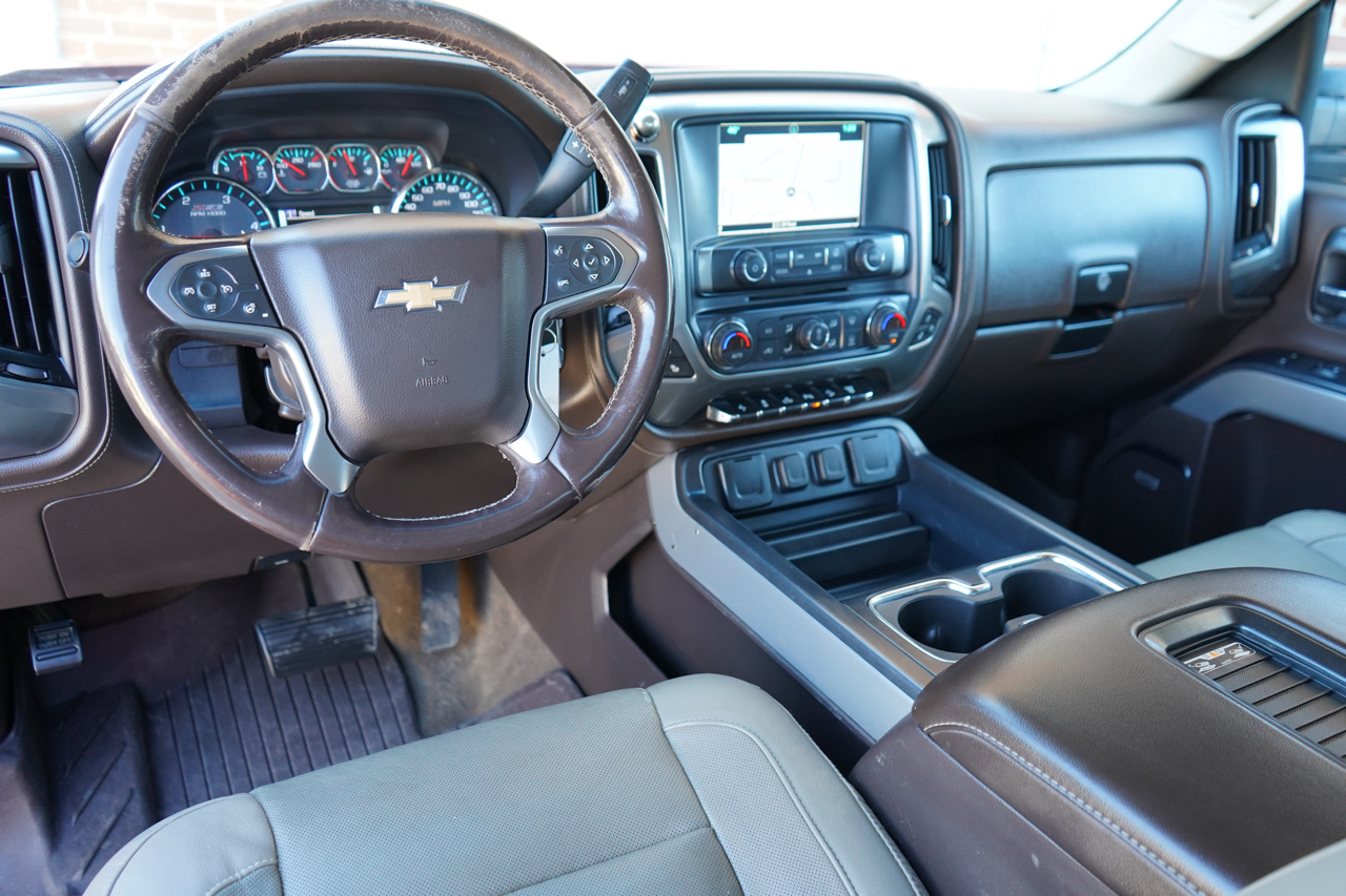Chevrolet Silverado 2500HD 4WD Crew Cab 153.7" LTZ 2018