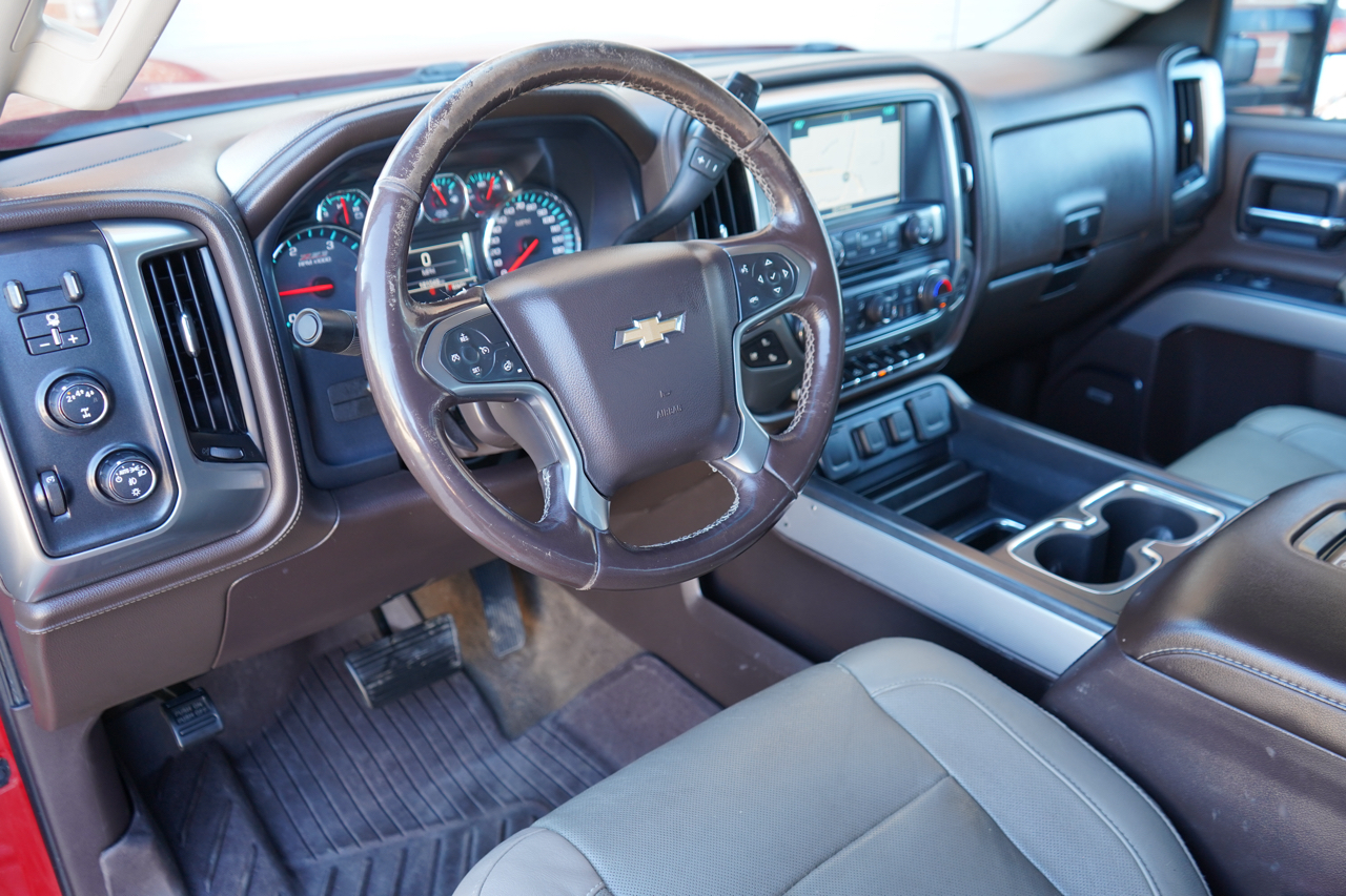 Chevrolet Silverado 2500HD 4WD Crew Cab 153.7" LTZ 2018