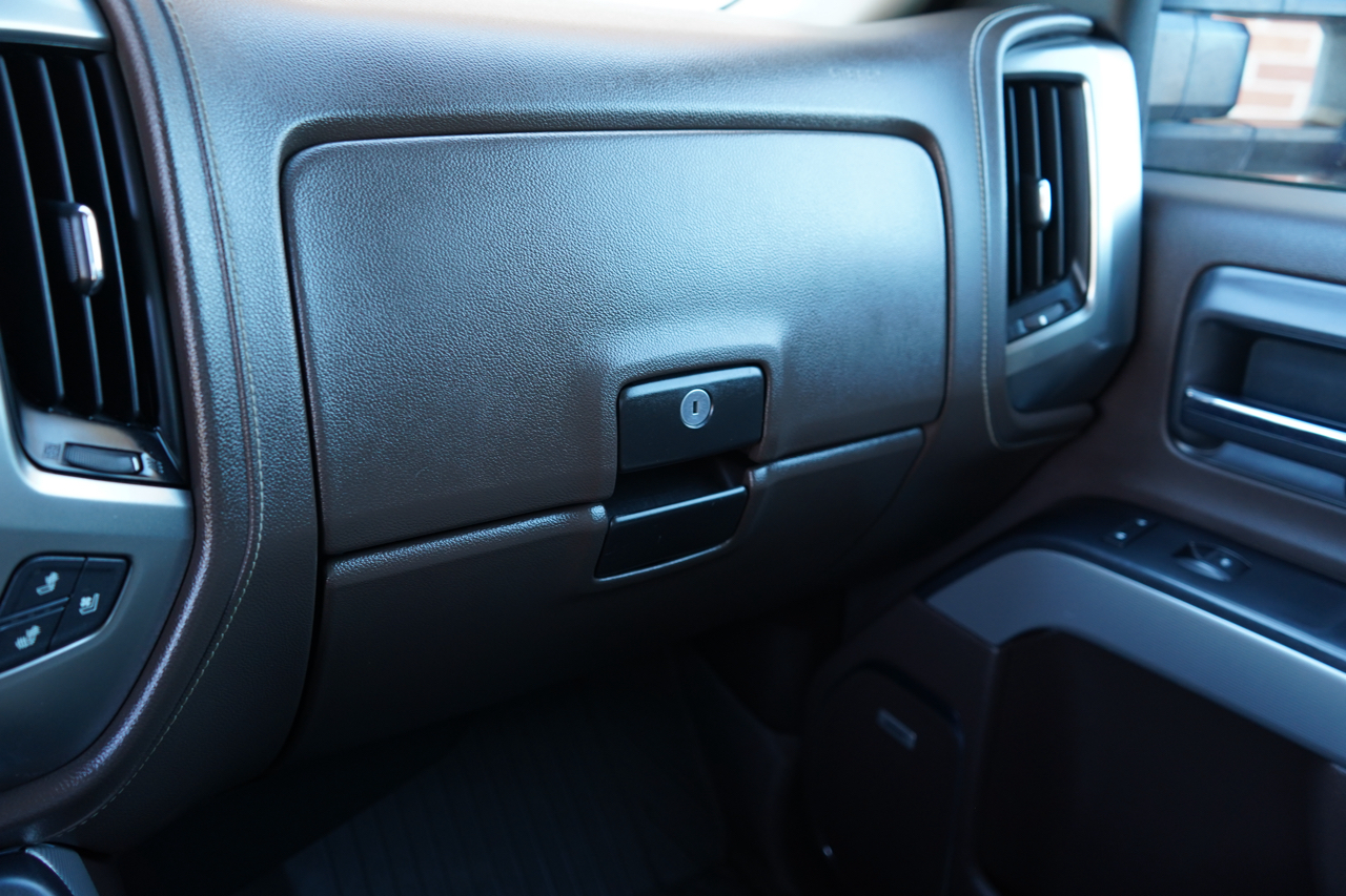 Chevrolet Silverado 2500HD 4WD Crew Cab 153.7" LTZ 2018