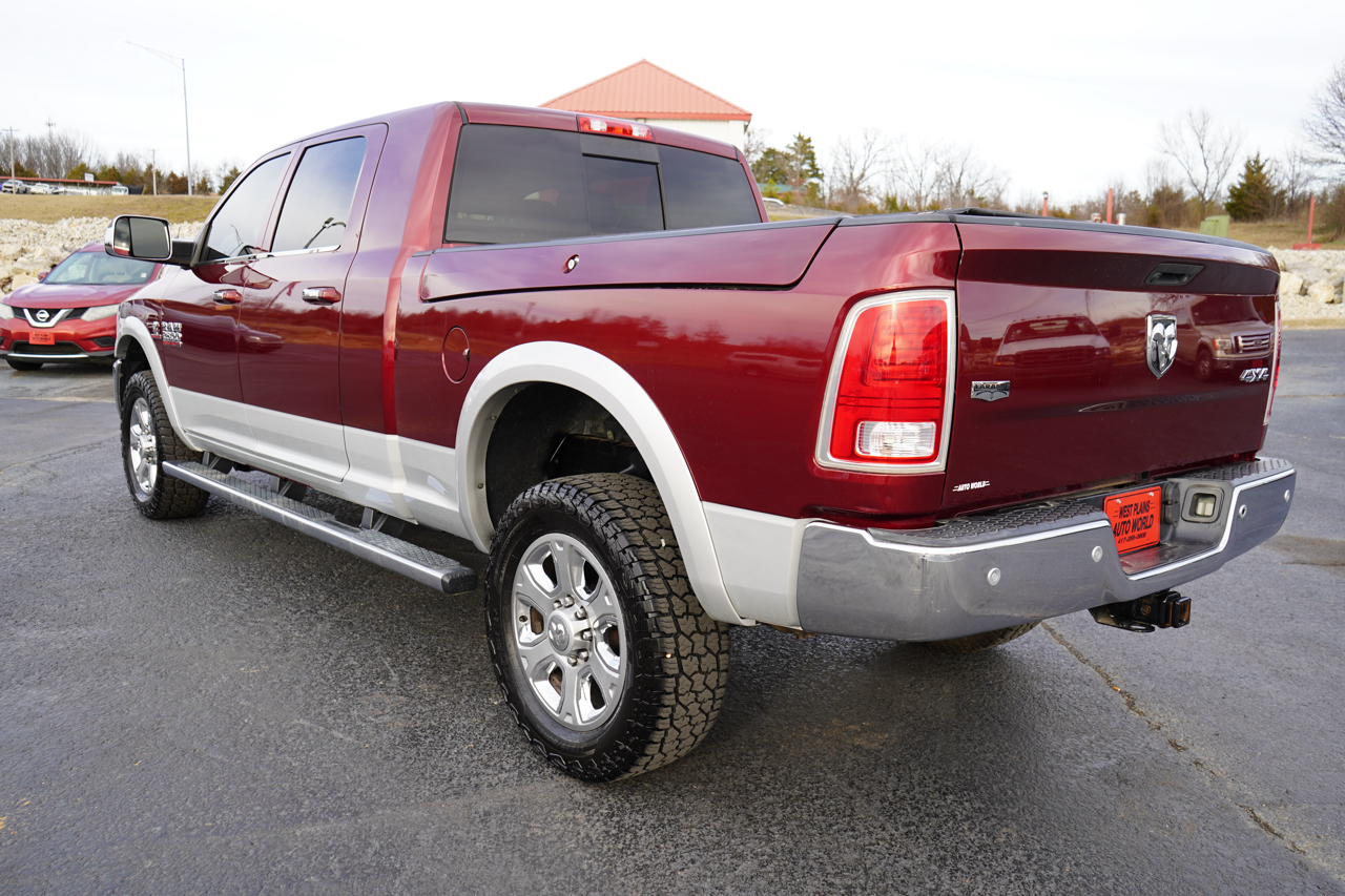 RAM 2500 Laramie Mega Cab 4WD 2016