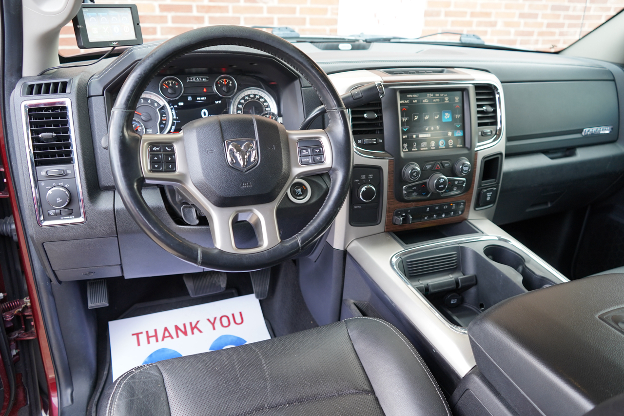 RAM 2500 Laramie Mega Cab 4WD 2016