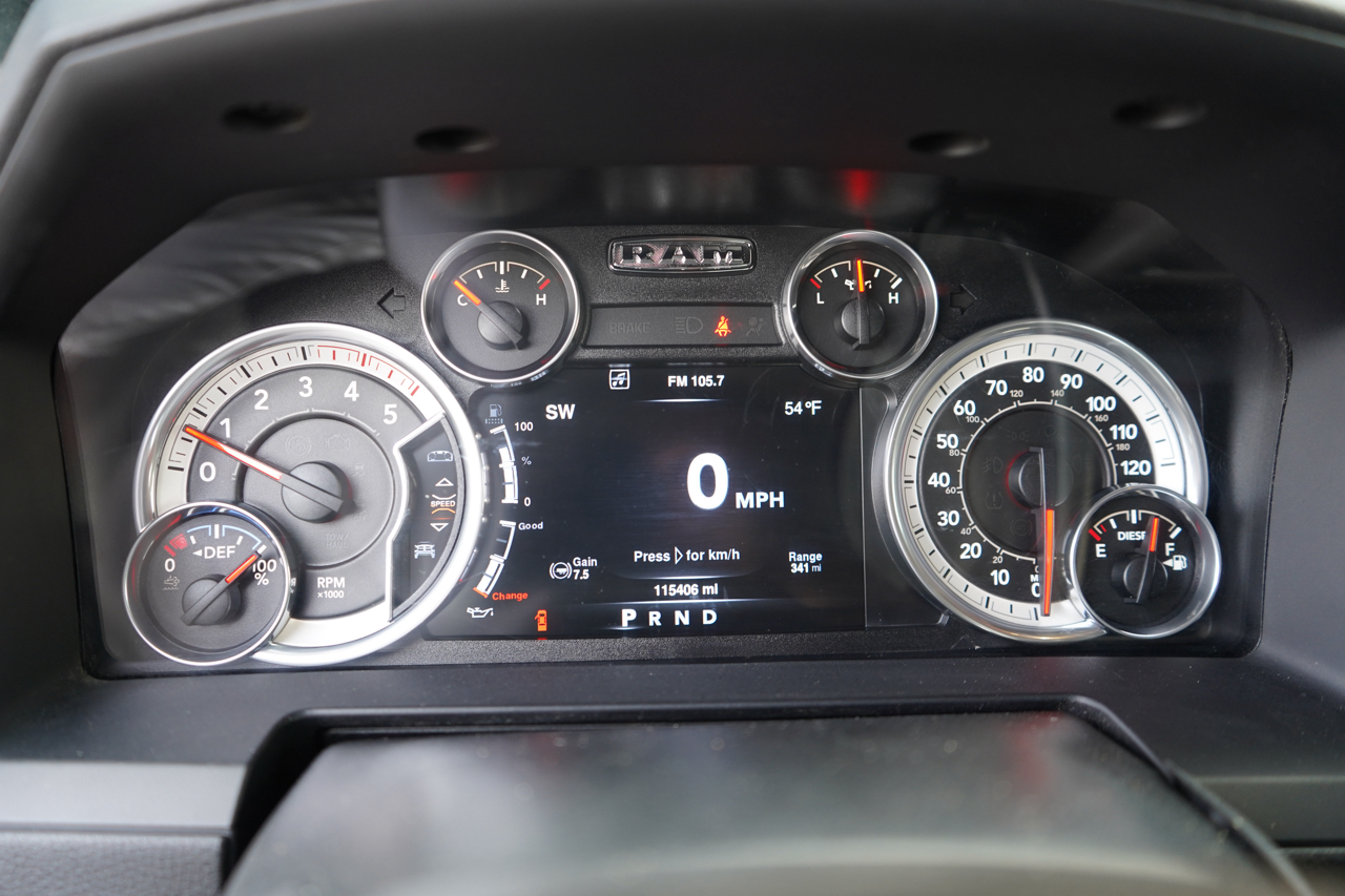 RAM 2500 Laramie Mega Cab 4WD 2016