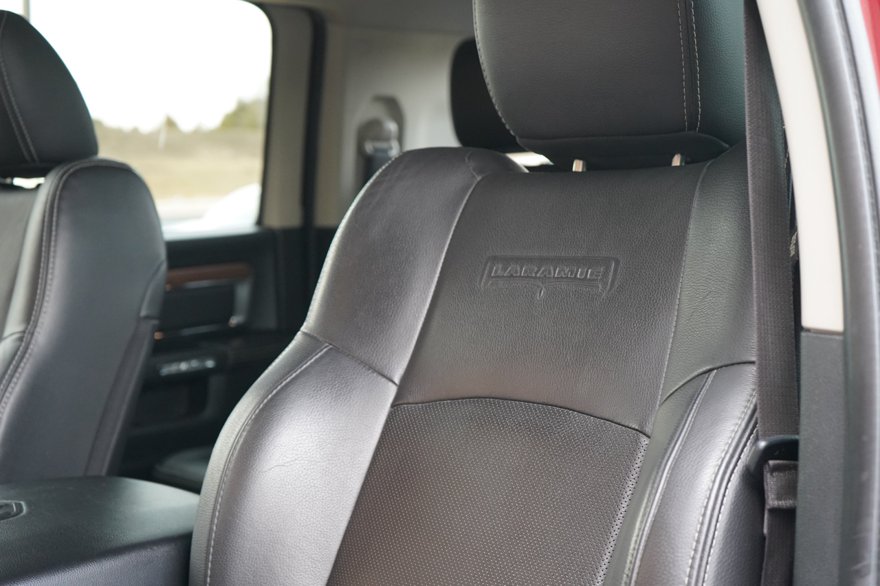 RAM 2500 Laramie Mega Cab 4WD 2016