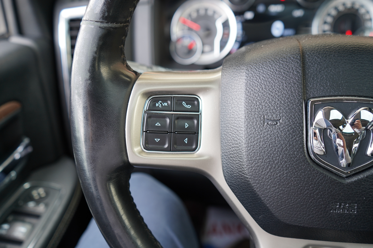 RAM 2500 Laramie Mega Cab 4WD 2016