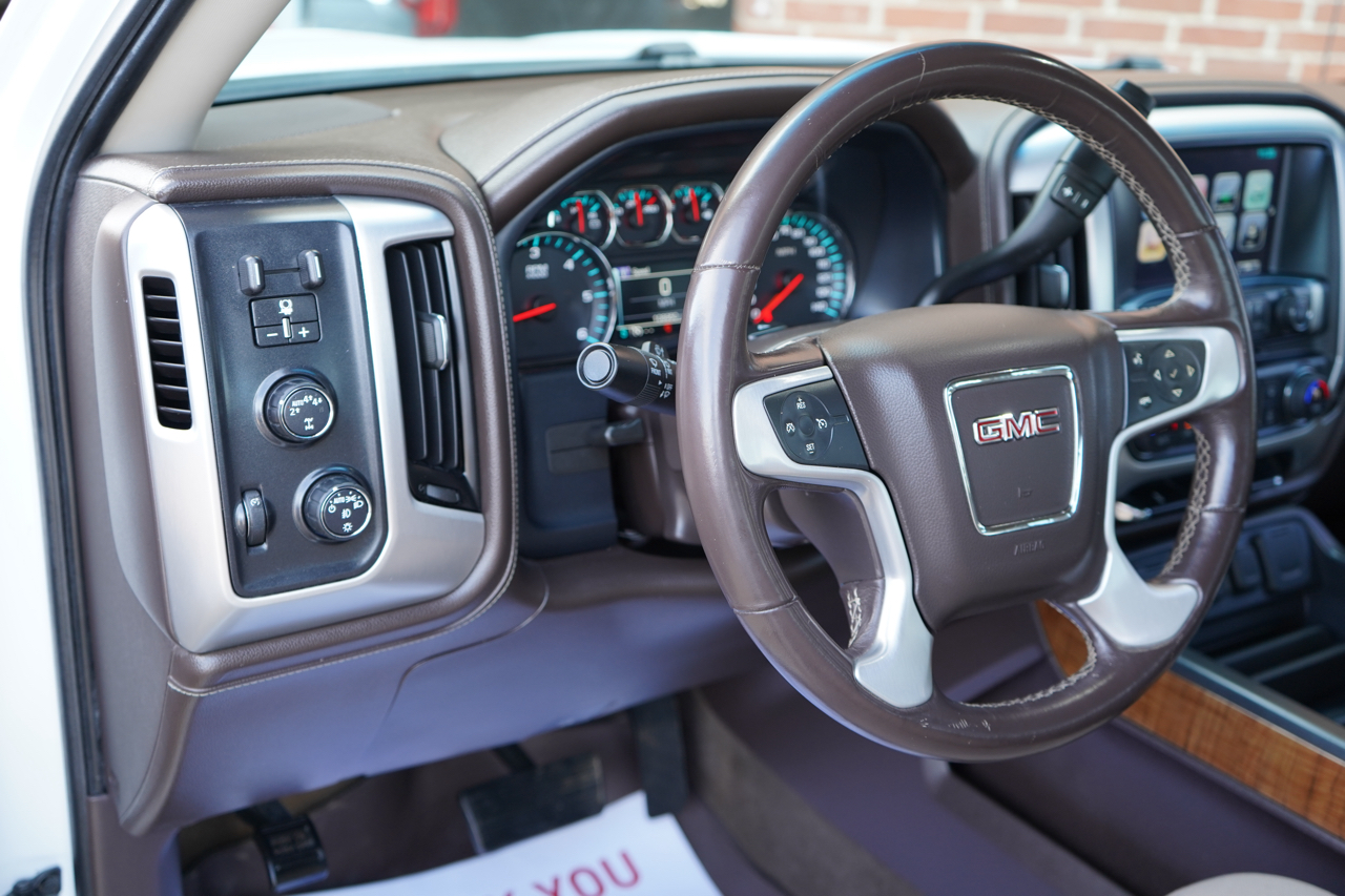 GMC Sierra 1500 4WD Crew Cab 143.5" SLE 2017