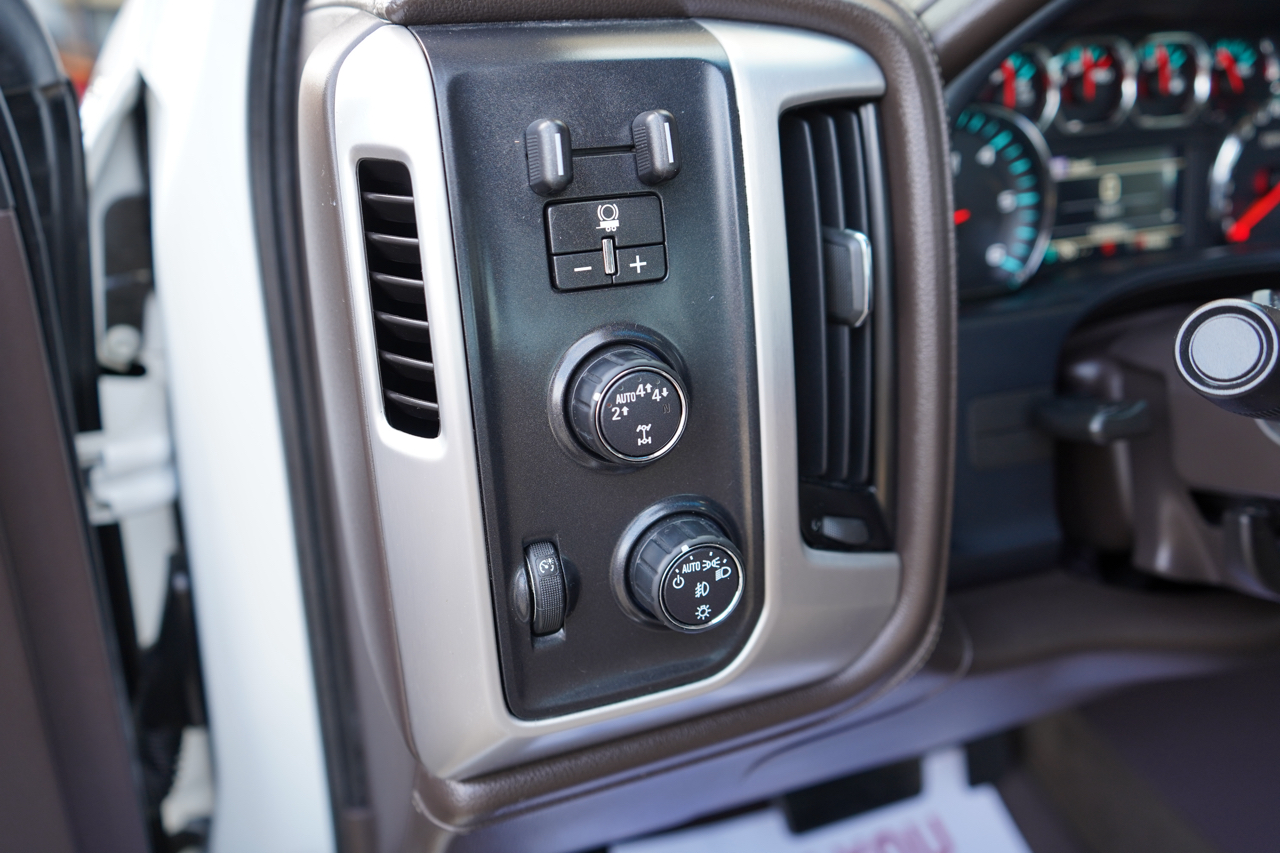 GMC Sierra 1500 4WD Crew Cab 143.5" SLE 2017