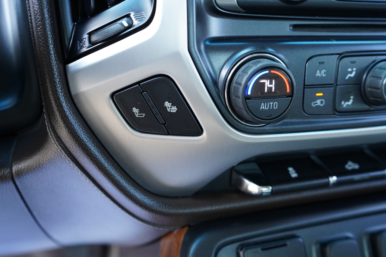 GMC Sierra 1500 4WD Crew Cab 143.5" SLE 2017