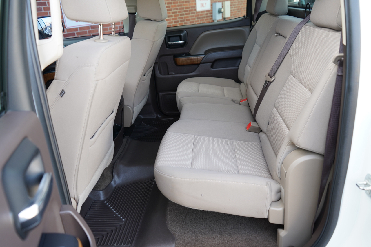 GMC Sierra 1500 4WD Crew Cab 143.5" SLE 2017