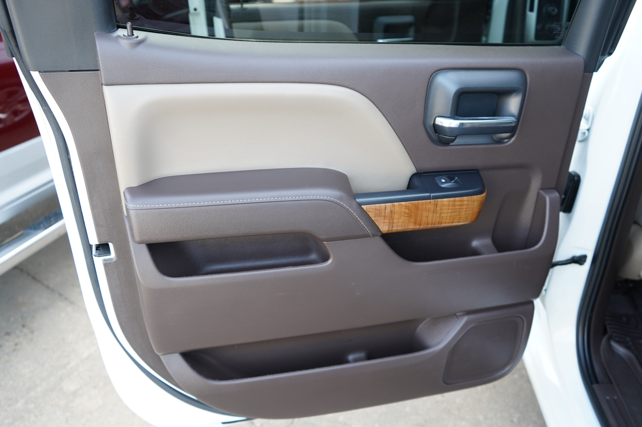 GMC Sierra 1500 4WD Crew Cab 143.5" SLE 2017