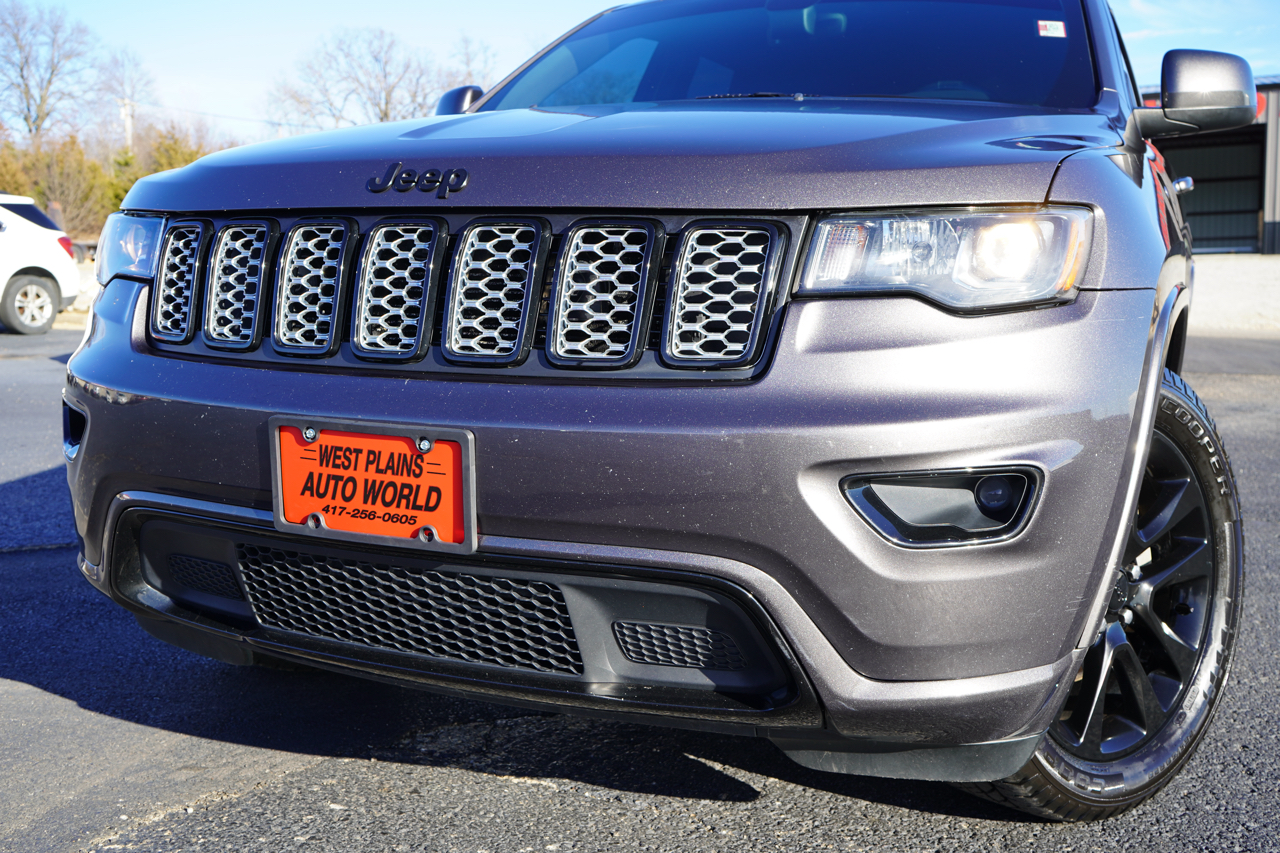 Jeep Grand Cherokee 4dr Laredo 4WD 2017