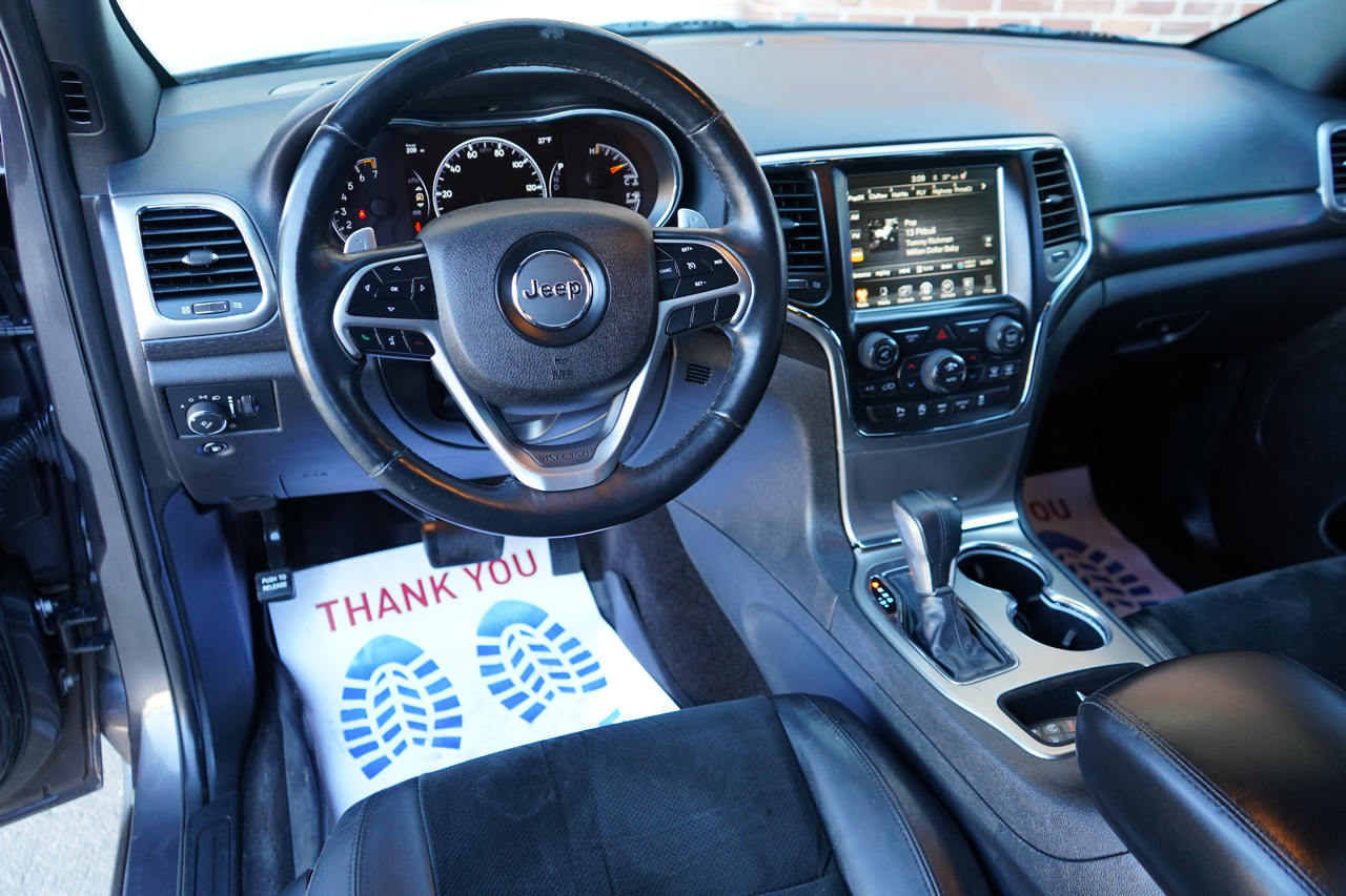 Jeep Grand Cherokee 4dr Laredo 4WD 2017