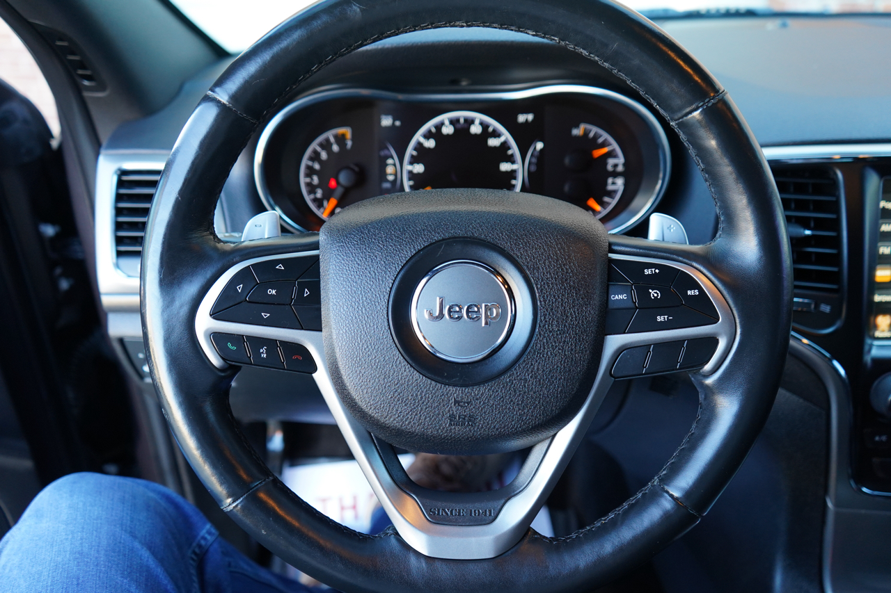 Jeep Grand Cherokee 4dr Laredo 4WD 2017