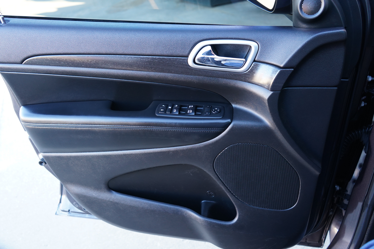 Jeep Grand Cherokee 4dr Laredo 4WD 2017