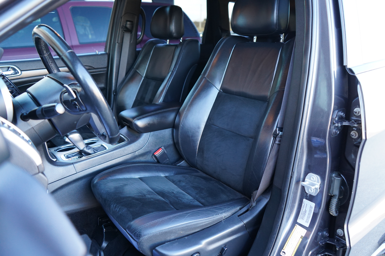 Jeep Grand Cherokee 4dr Laredo 4WD 2017