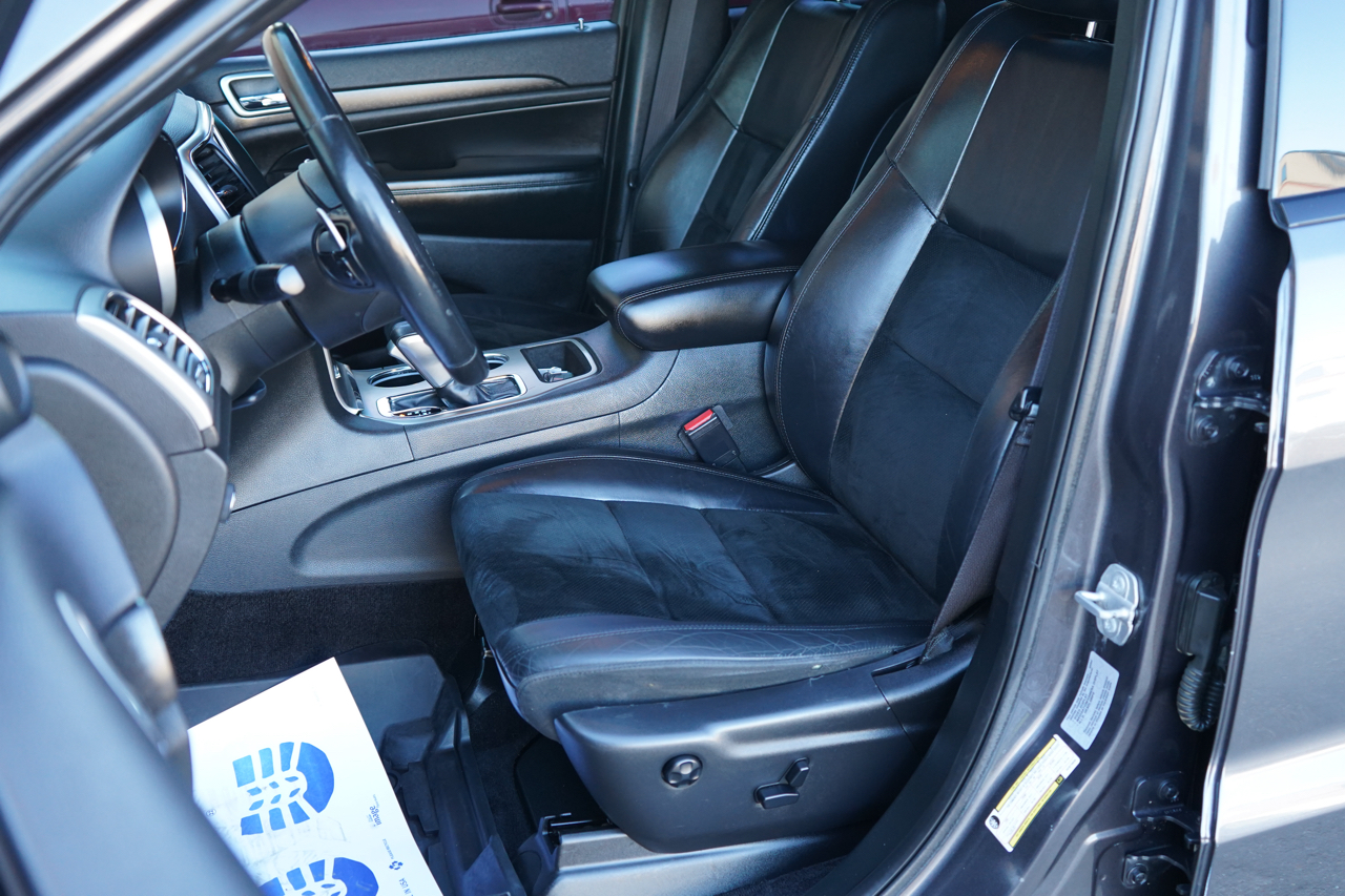 Jeep Grand Cherokee 4dr Laredo 4WD 2017