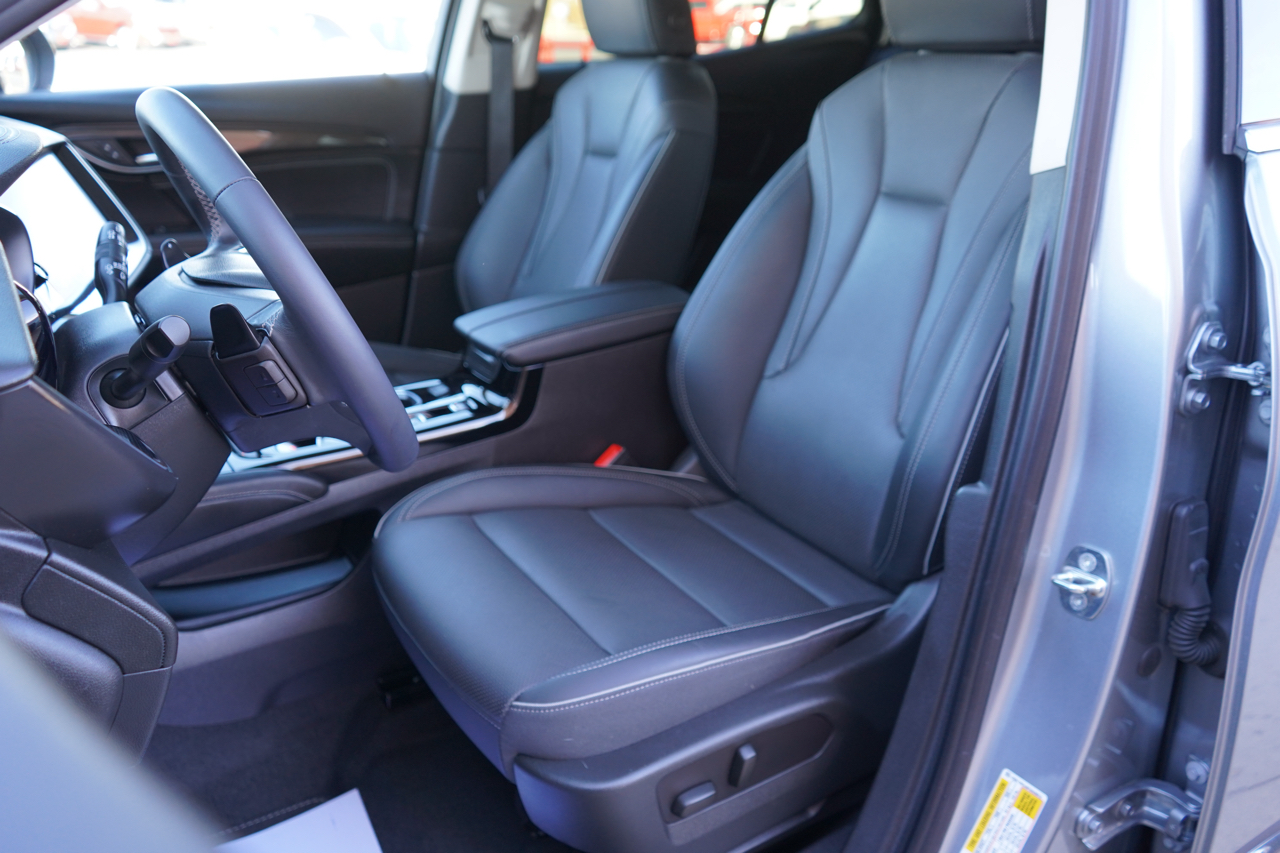 Buick Envision FWD 4dr Essence 2023