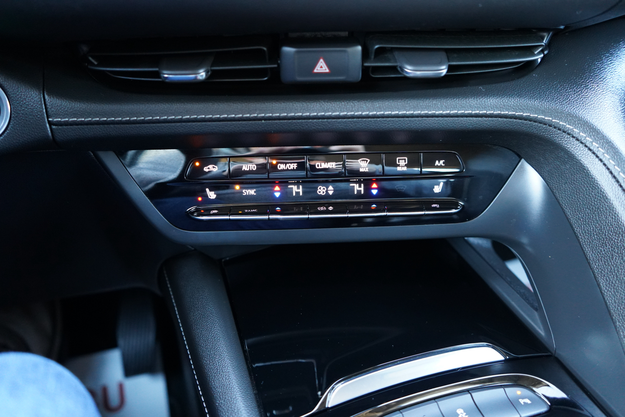 Buick Envision FWD 4dr Essence 2023