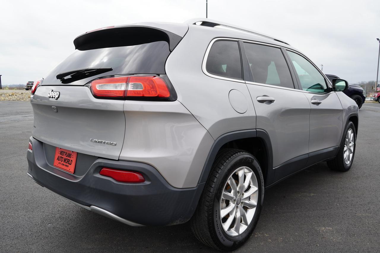 Jeep Cherokee FWD 4dr Limited 2016