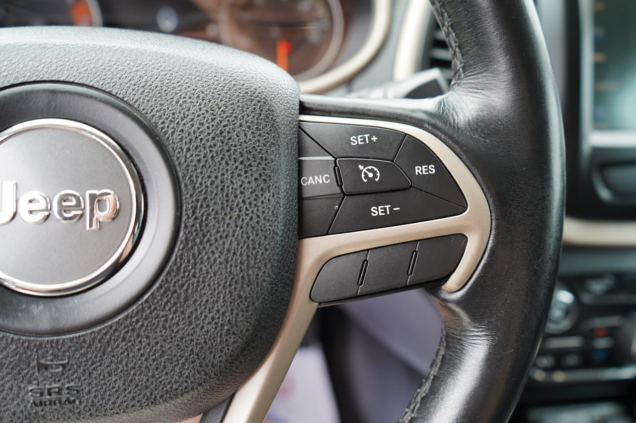 Jeep Cherokee FWD 4dr Limited 2016