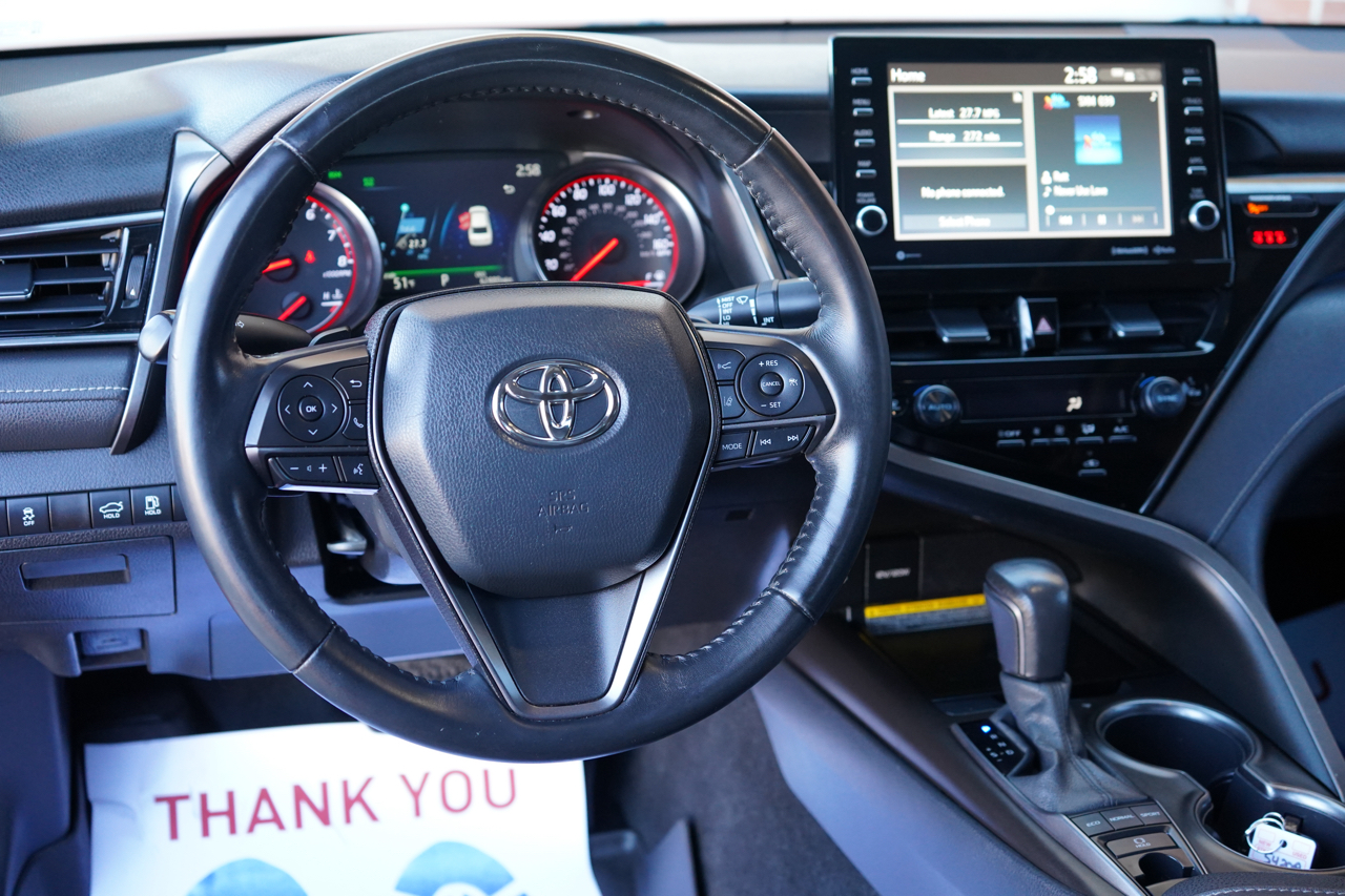 Toyota Camry XSE Auto AWD (Natl) 2021