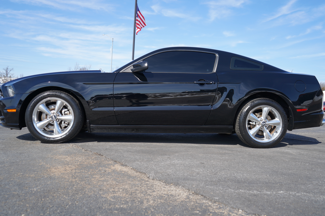 Ford Mustang 2dr Cpe V6 2014