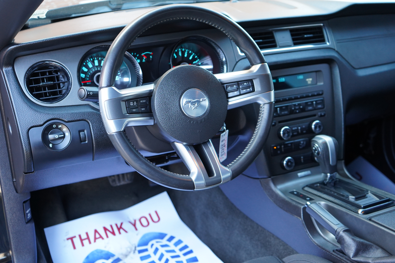 Ford Mustang 2dr Cpe V6 2014