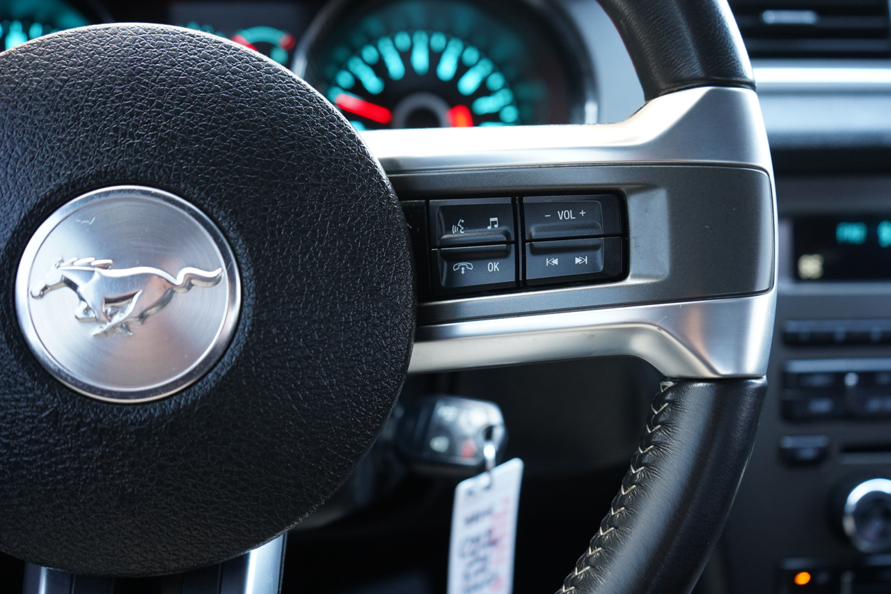 Ford Mustang 2dr Cpe V6 2014