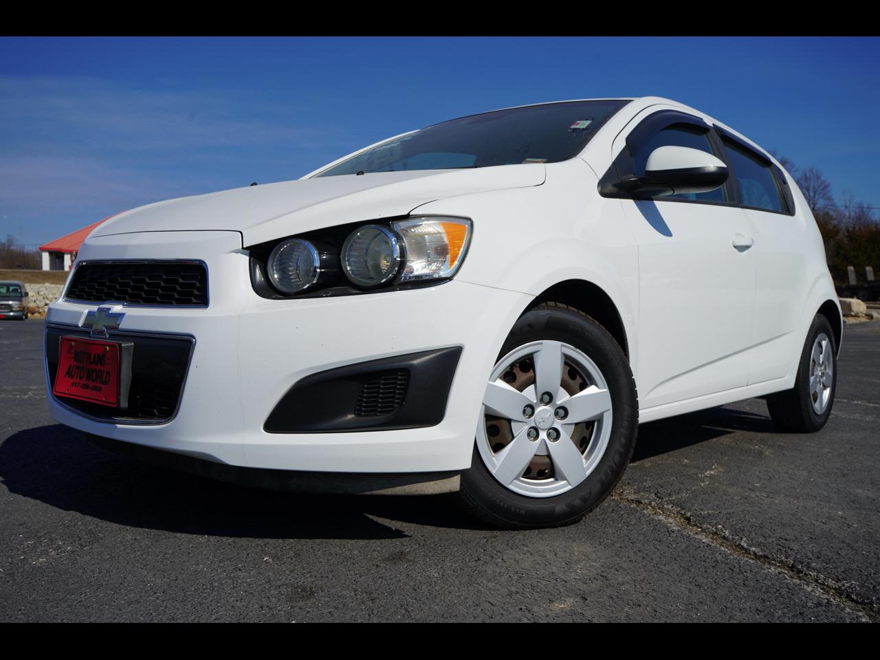 2013 Chevrolet Sonic 5dr HB Manual LS