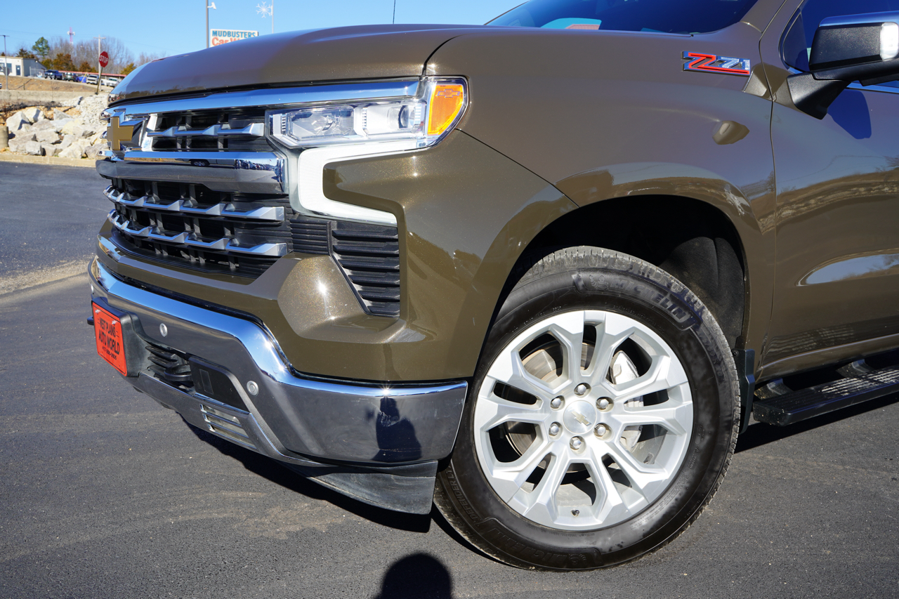 Chevrolet Silverado 1500 4WD Crew Cab 147" LTZ 2023