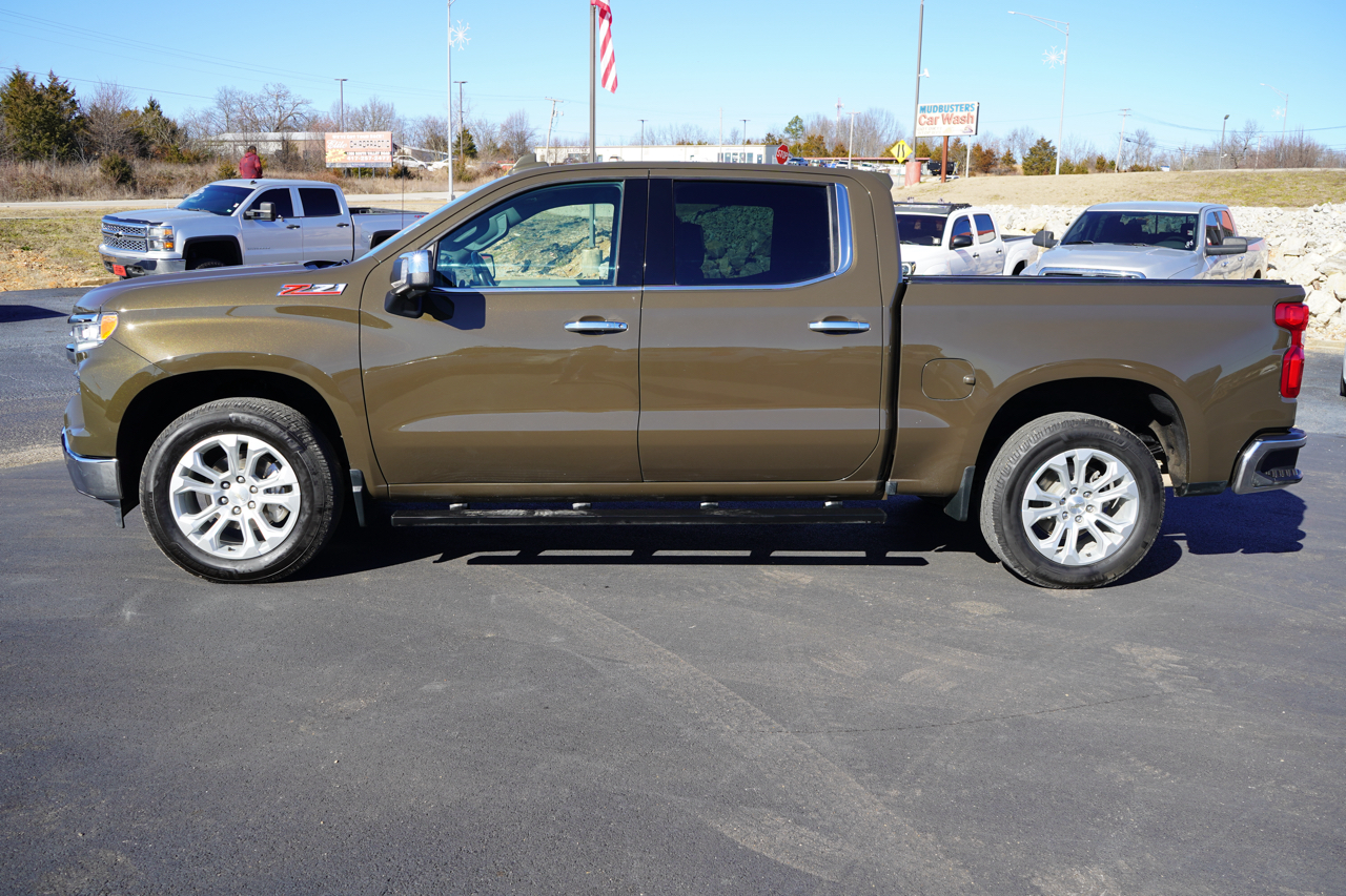 Chevrolet Silverado 1500 4WD Crew Cab 147" LTZ 2023