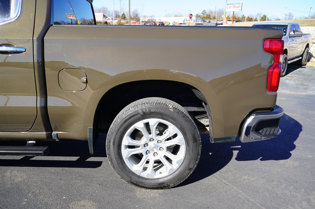 Chevrolet Silverado 1500 4WD Crew Cab 147" LTZ 2023
