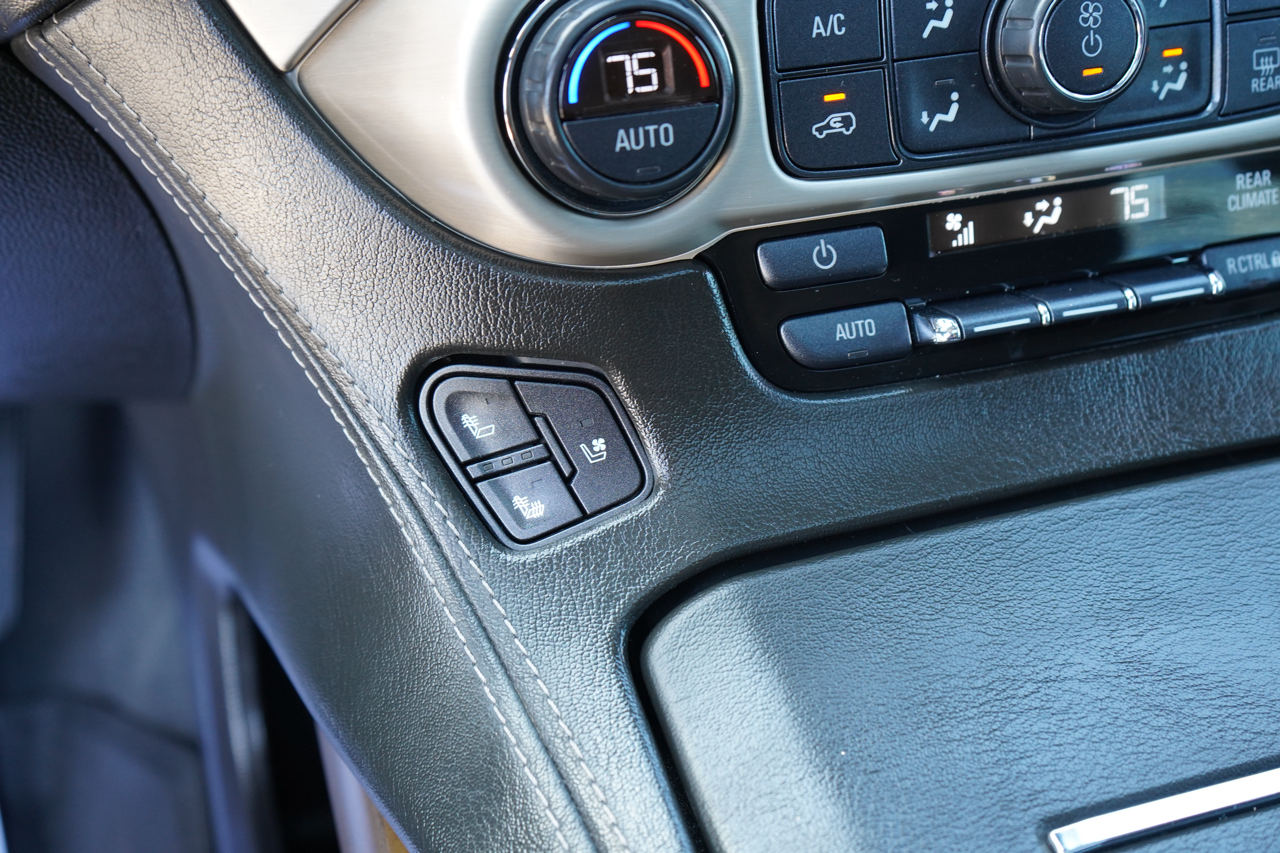 GMC Yukon XL 4WD 4dr Denali 2019