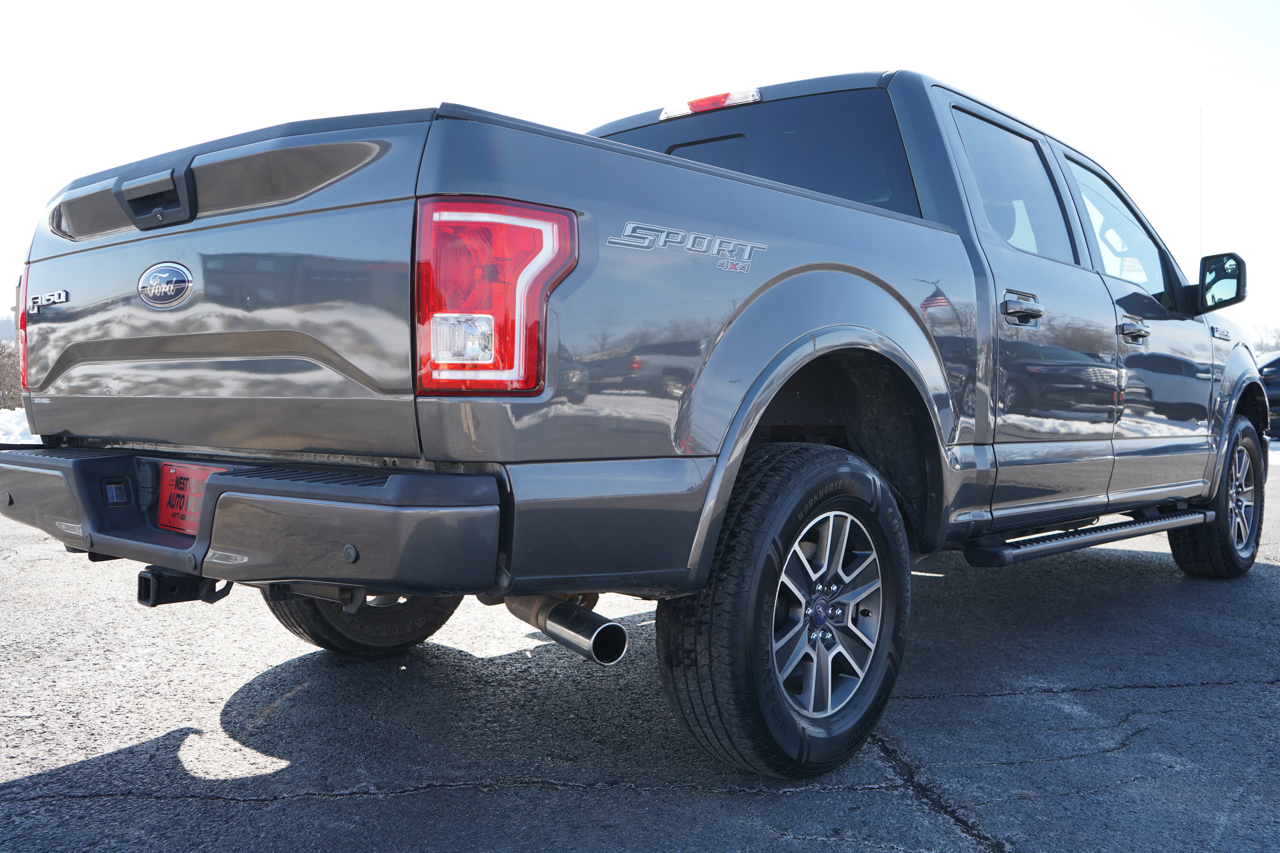Ford F-150 4WD SuperCrew 145" Lariat 2015