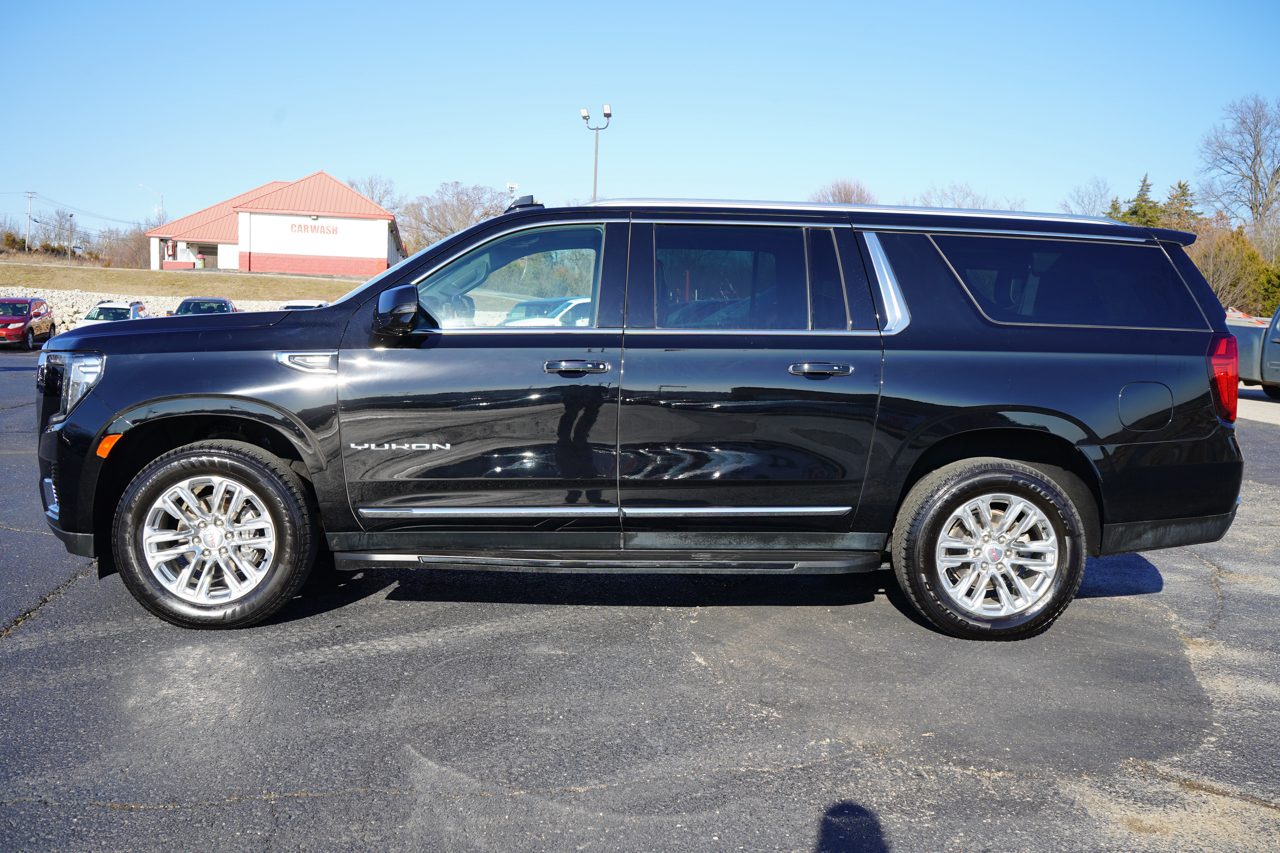 GMC Yukon XL 4WD 4dr SLT 2022