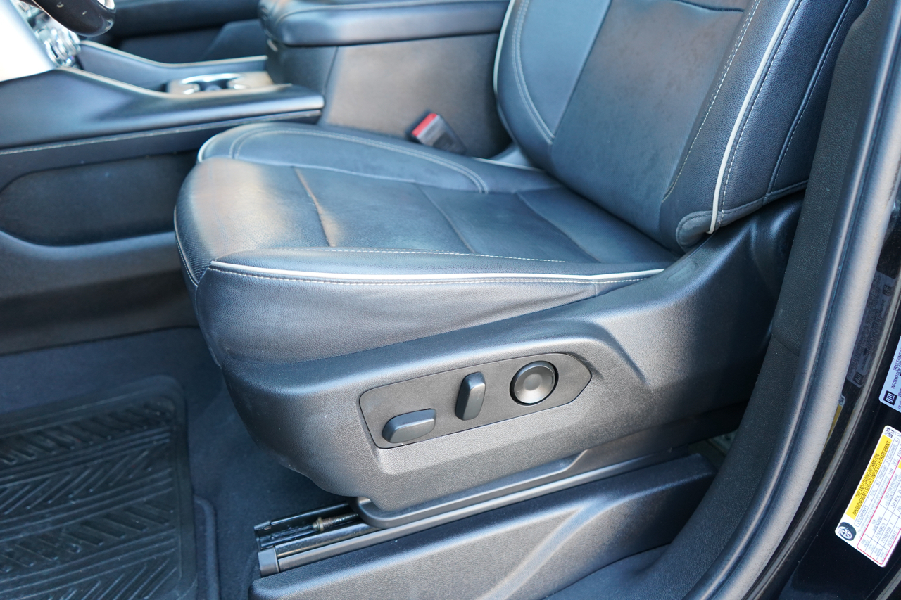 GMC Yukon XL 4WD 4dr SLT 2022