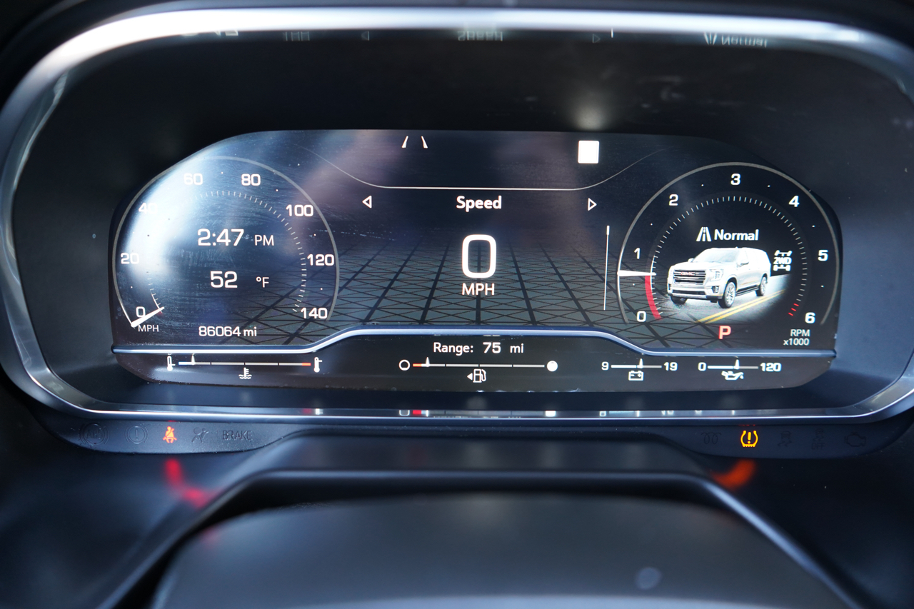 GMC Yukon XL 4WD 4dr SLT 2022